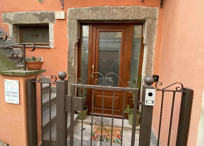 Domus Tuscia Apartments Via Piana 1